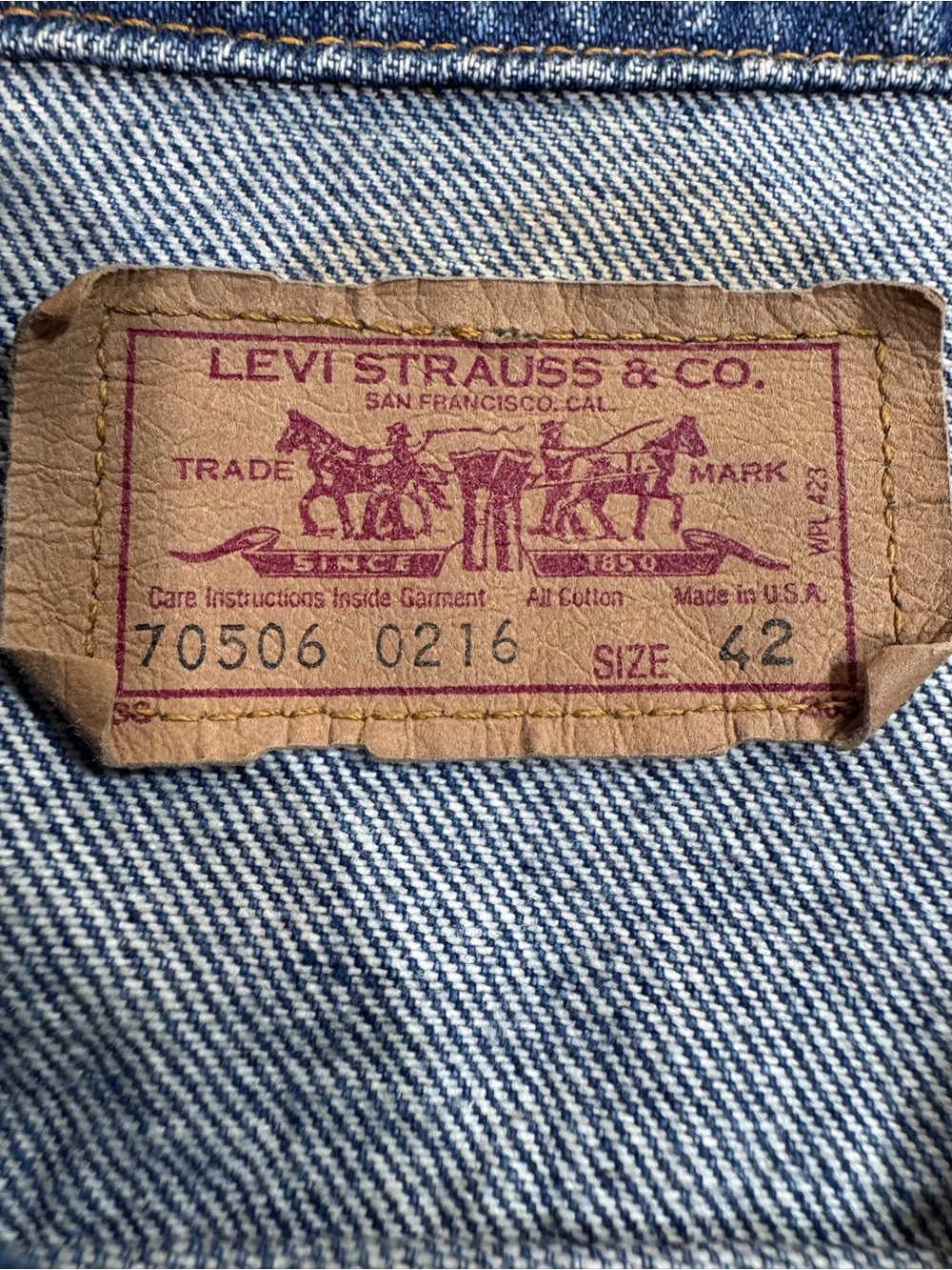 Vintage 80s Levi’s Type 3 Men’s Dark Wash Denim Jacket USA Made, Size 42 - Picture 2 of 10